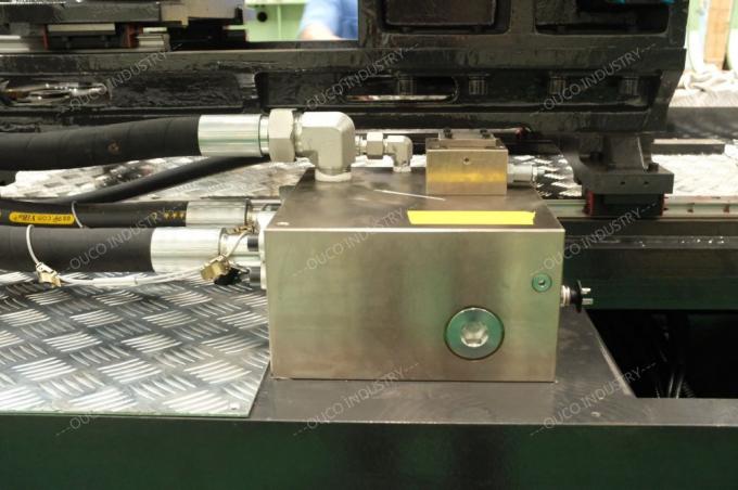inteiramente máquinas da modelagem por injeção da automatização