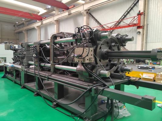 CE  Bucket Injection Molding Machine 600 Ton Injection Molding Machine