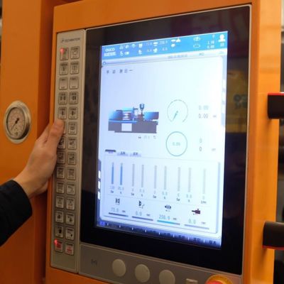 550T Durable Vegetable Crates Making Injection Molding Machine